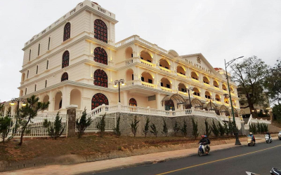 TRUNG TÂM HỘI NGHỊ KHÁCH SẠN 5 SAO ĐÀ LẠT PALACE